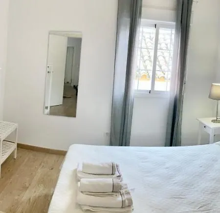 Acogedor 6pax 3bdr 2bth - Cozyhomesevilla6 Apartment
